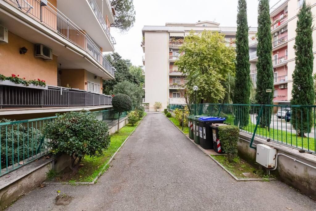Exclusive Apartment In Eur Lake Rzym Zewnętrze zdjęcie