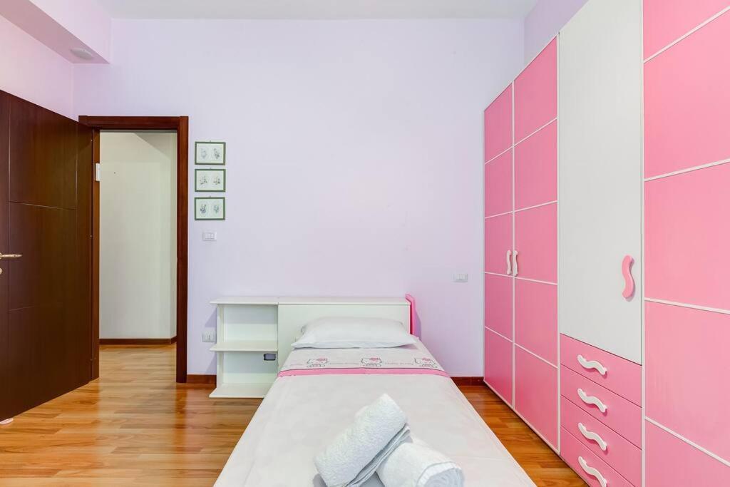 Exclusive Apartment In Eur Lake Rzym Zewnętrze zdjęcie