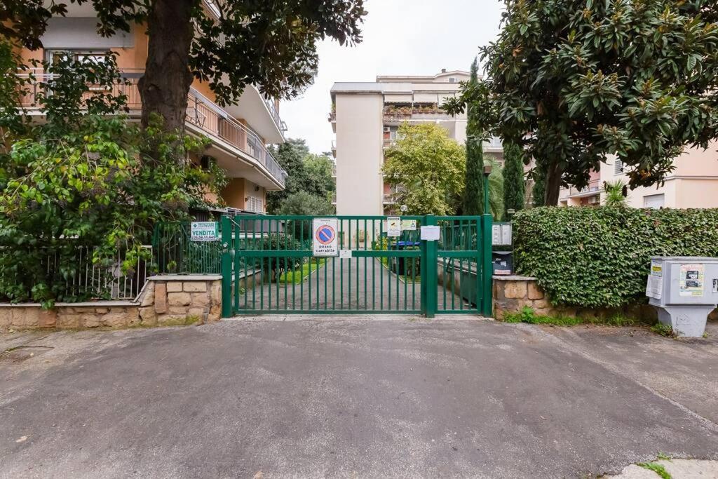 Exclusive Apartment In Eur Lake Rzym Zewnętrze zdjęcie