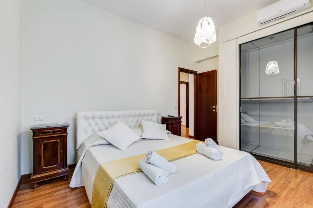 Exclusive Apartment In Eur Lake Rzym Zewnętrze zdjęcie